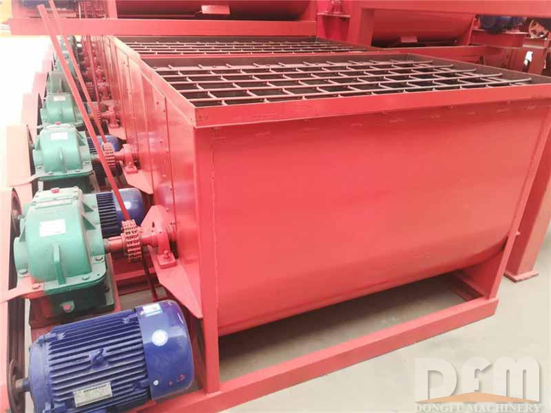 Horizontal Fertilizer Mixer