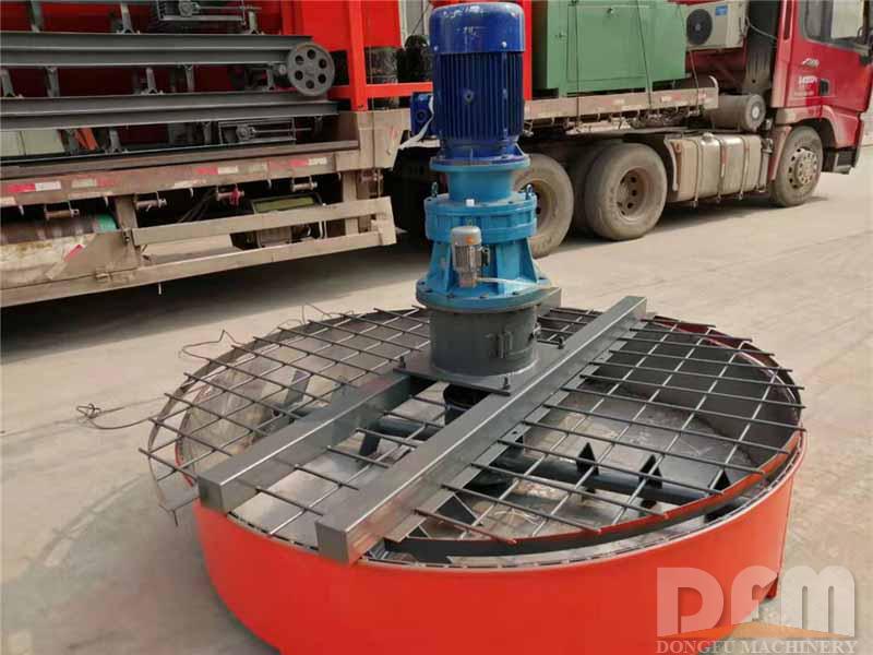 Vertical Disc Fertilizer Mixer 