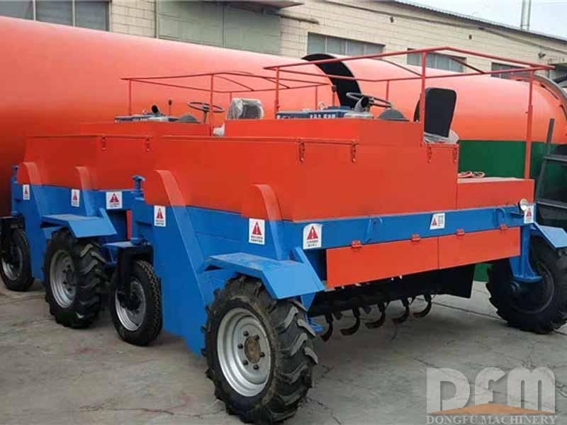 Moving Type Compost Turner Model 2000